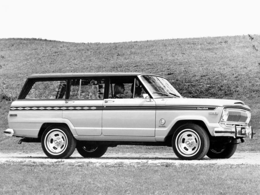  Jeep Cherokee S 4-Door 1977 года  (фото 3 из 4)